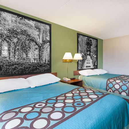 Super 8 By Wyndham Harrisburg Hershey West Zewnętrze zdjęcie